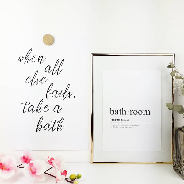 Definition bathroom (rechtes Bild)