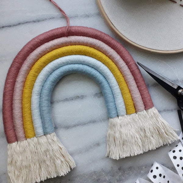 Regenbogen "Puderrosa Hellblau"
