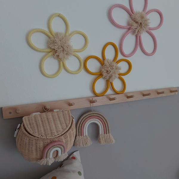 Blume Makramee Regenbogen Kinderzimmer minoria design