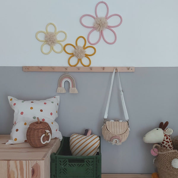 Blume Makramee Regenbogen Kinderzimmer minoria design