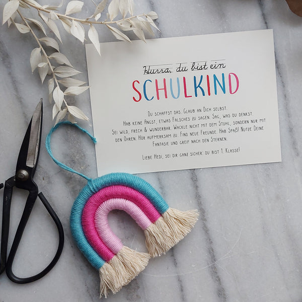 Regenbogen Anhänger mit Karte zum Schulstart