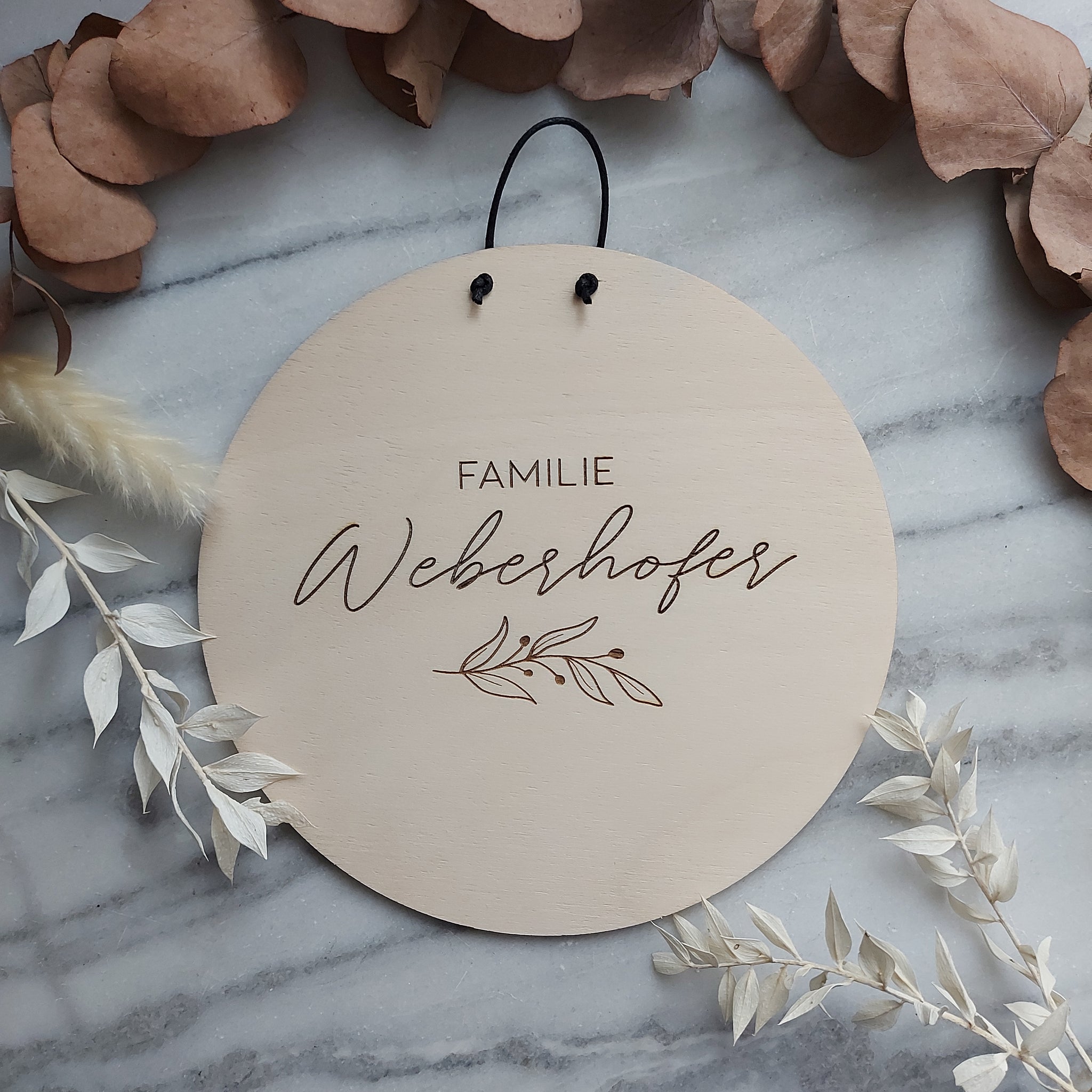 Holzschild Familie personalisiert, zum Aufhängen