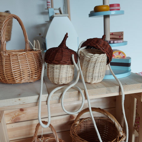 Rattan Eichelkörbchen